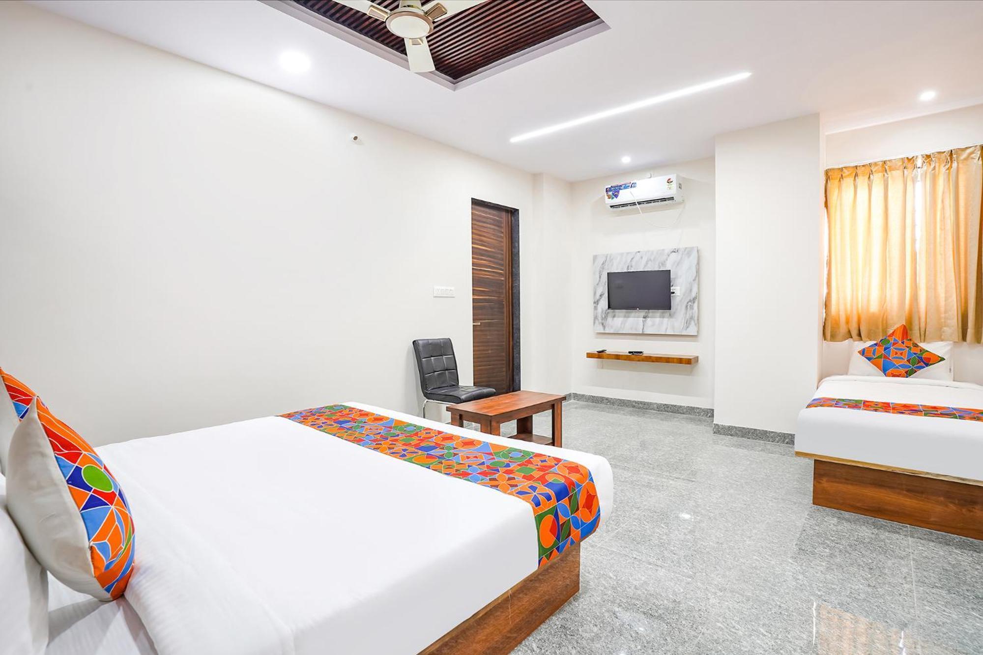 Fabhotel Platinum Palace - Nr Magadi Main Road Bangalore Luaran gambar