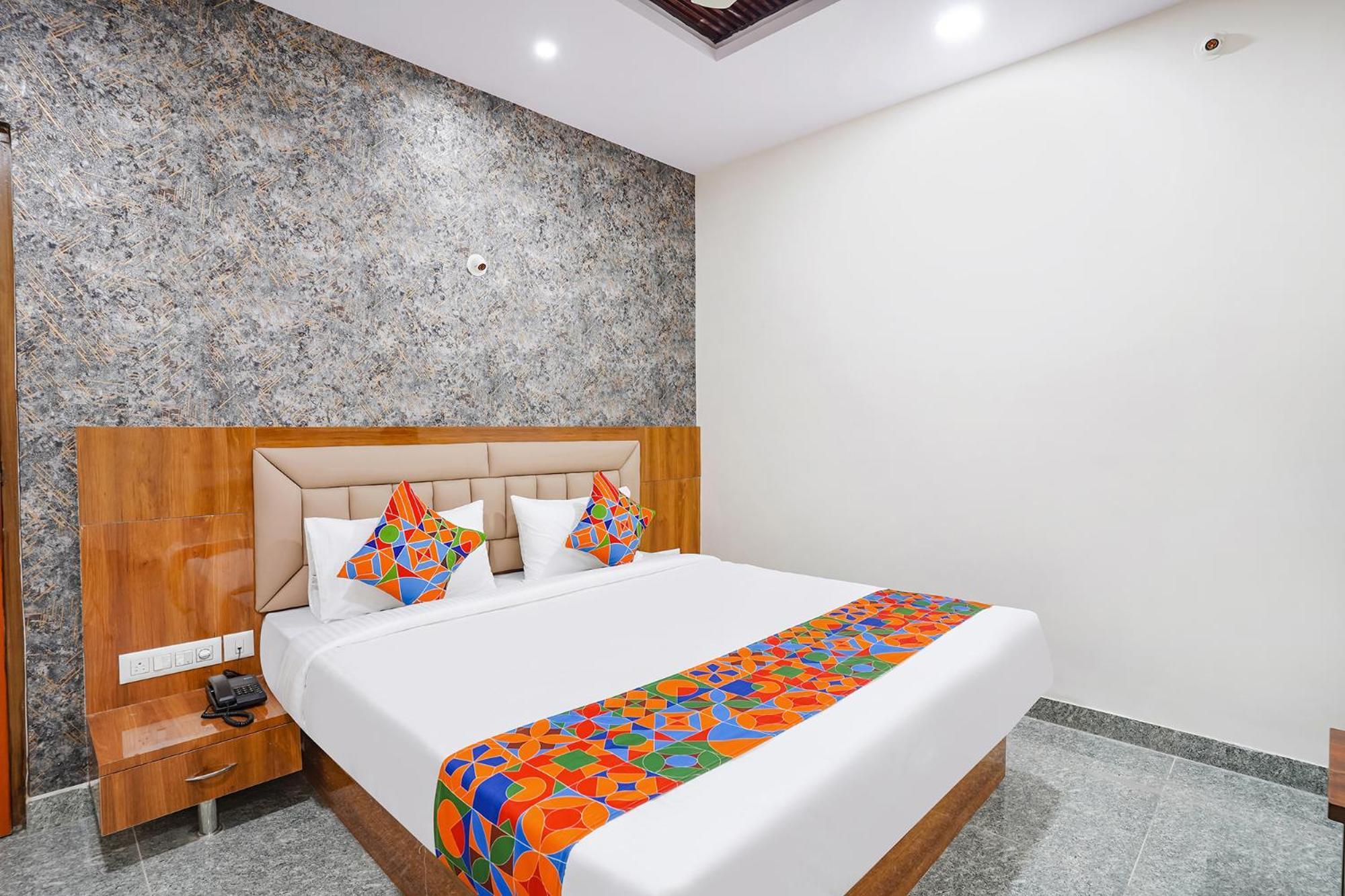 Fabhotel Platinum Palace - Nr Magadi Main Road Bangalore Luaran gambar