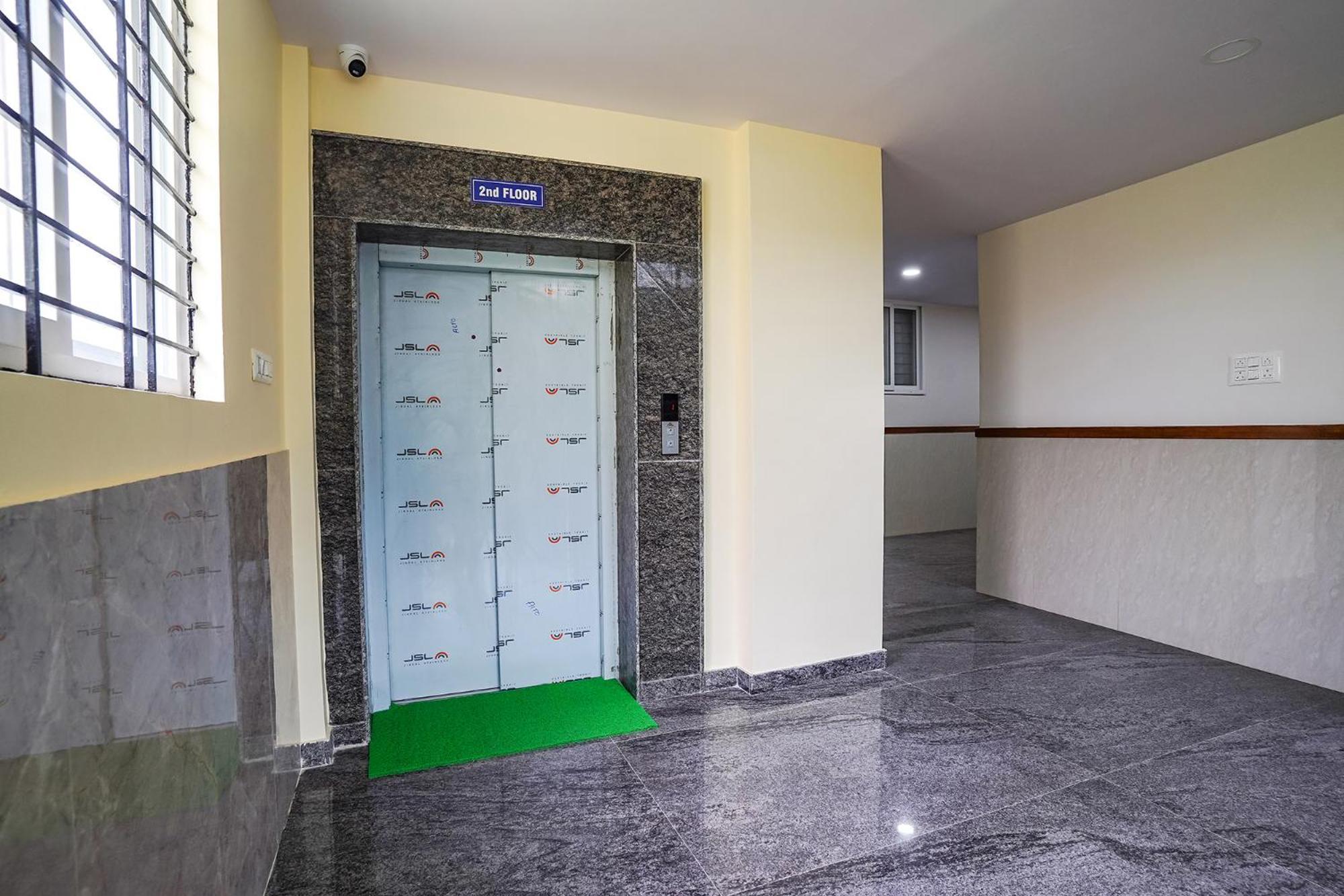Fabhotel Platinum Palace - Nr Magadi Main Road Bangalore Luaran gambar